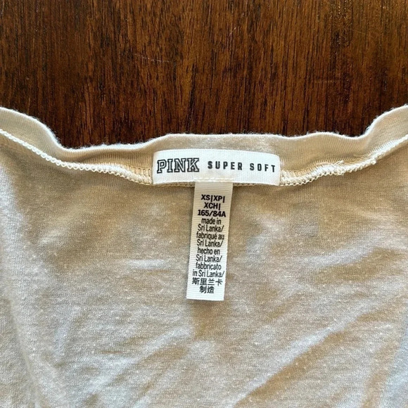 Pink‎ Victoria’s Secret super soft oversized tee shirt XS - Picture 2 of 3